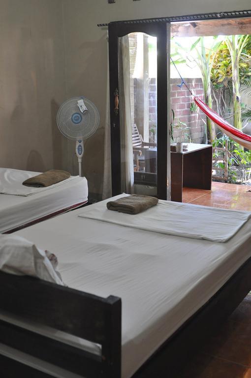 Three Little Birds Homestay Gili Trawangan Exterior photo